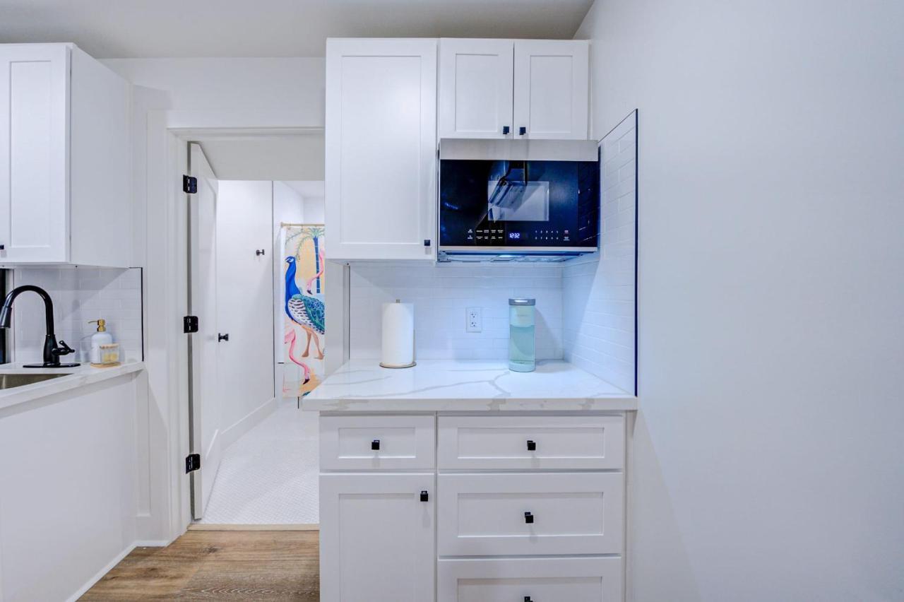 Utopia Studio Apartment Galveston Bagian luar foto